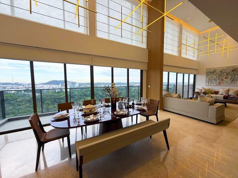 Pinetree Hill, 36 Pine Grove, Clementi Park / Upper Bukit Timah, 5 Bedrooms, 2,874 sqft, Condominium For Sale, by Bertram Tian 田镇伟, 500234099 - Dining Room - PropertyGuru.com.sg