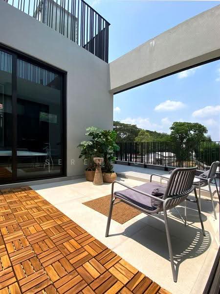 Cactus Crescent, CACTUS  CRESCENT, Seletar / Yio Chu Kang, 7 Bedrooms, 10,000 sqft, Detached House For Sale, by Serene Goh, 500234100 - Balcony - PropertyGuru.com.sg