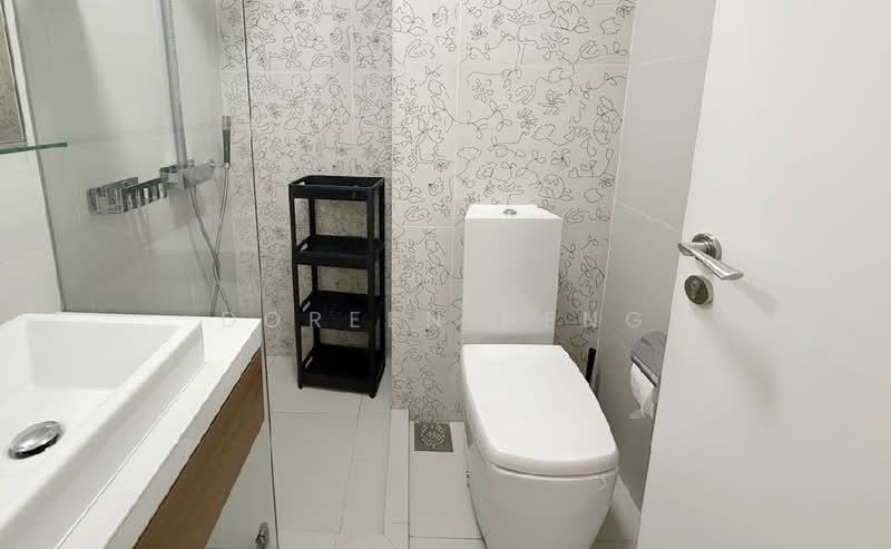Jardin, 966 Dunearn Road, Room Rental, 120 sqft, Condominium For Rent, by Doreen Heng, 500234108 - Bathroom - PropertyGuru.com.sg