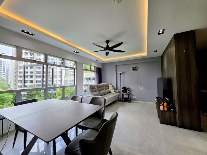 876C Tampines Avenue 8, 876C Tampines Avenue 8, 3 Bedrooms, 1,216 sqft, HDB Flat For Sale, by Josiah Sim, 500234145 - Living Room - PropertyGuru.com.sg