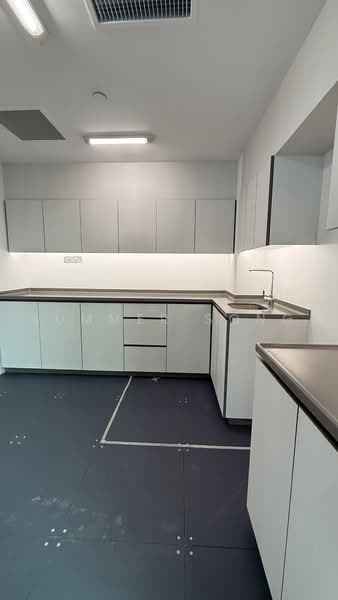 Hub Synergy Point, 70 Anson Road, Chinatown / Tanjong Pagar, 7,233 sqft, Office For Rent, by Summer Song, 500234160 - Kitchen - CommercialGuru.com.sg