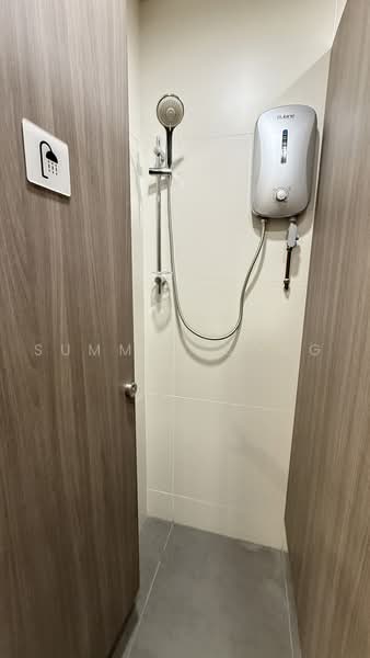 Hub Synergy Point, 70 Anson Road, Chinatown / Tanjong Pagar, 7,233 sqft, Office For Rent, by Summer Song, 500234160 - Bathroom - CommercialGuru.com.sg