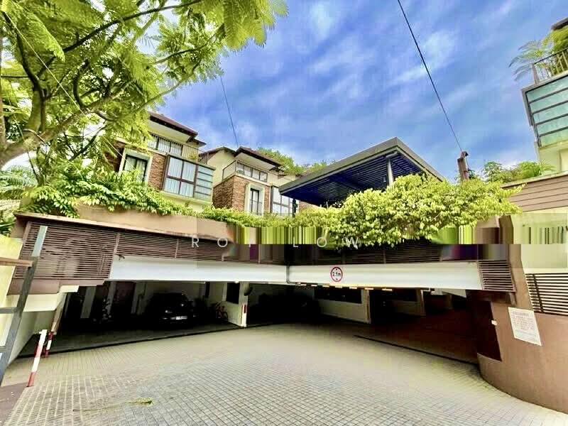 Lornie 18, 12 Lornie Road, 6 Bedrooms, 4,467 sqft, Cluster House For Sale, by Roy Low, 500234252 - Exterior - PropertyGuru.com.sg