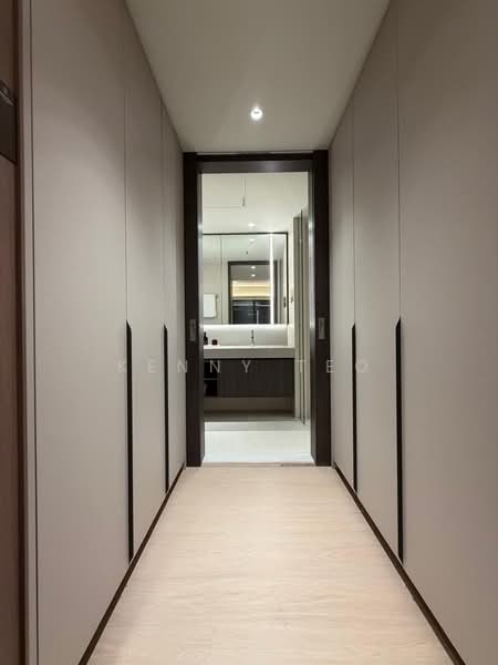 Hudson Place Residences, , 4 Bedrooms, 1,432 sqft, Condominium For Sale, by Kenny Teo, 500234269 - Walk In Wardrobe - PropertyGuru.com.sg