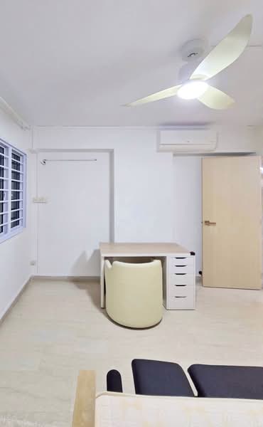 422 Hougang Avenue 6, 422 Hougang Avenue 6, Room Rental, 120 sqft, HDB Flat For Rent, by Raymond Tung, 500234281 - Bedroom 2 - PropertyGuru.com.sg