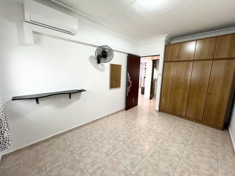 976 Hougang Street 91, 976 Hougang Street 91, Hougang / Punggol / Sengkang, 3 Bedrooms, 1,076 sqft, HDB Flat For Sale, by Sani Faisal, 500234290 - Bedroom - PropertyGuru.com.sg
