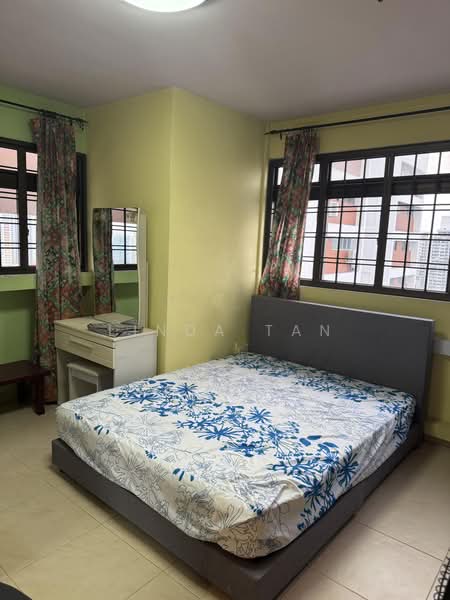 193 Lorong 4 Toa Payoh, 193 Lorong 4 Toa Payoh, 3 Bedrooms, 904 sqft, HDB Flat For Rent, by Linda Tan, 500234302 - Bedroom - PropertyGuru.com.sg