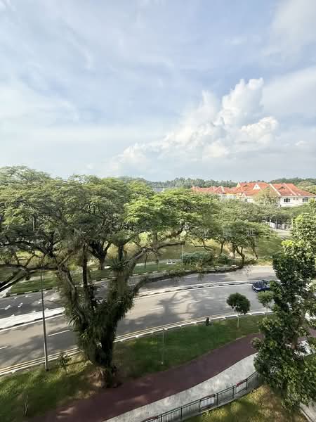 335 Woodlands Street 32, 335 Woodlands Street 32, 3 Bedrooms, 1,119 sqft, HDB Flat For Sale, by Zan Sim (沈瓒延), 500234303 - Exterior - PropertyGuru.com.sg