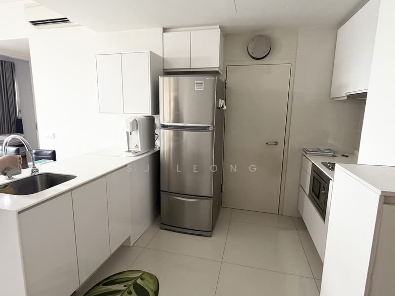 Bedok Residences, 14 Bedok North Drive, 2 Bedrooms, 883 sqft, Condominium For Rent, by SJ Leong, 500234305 - Kitchen - PropertyGuru.com.sg