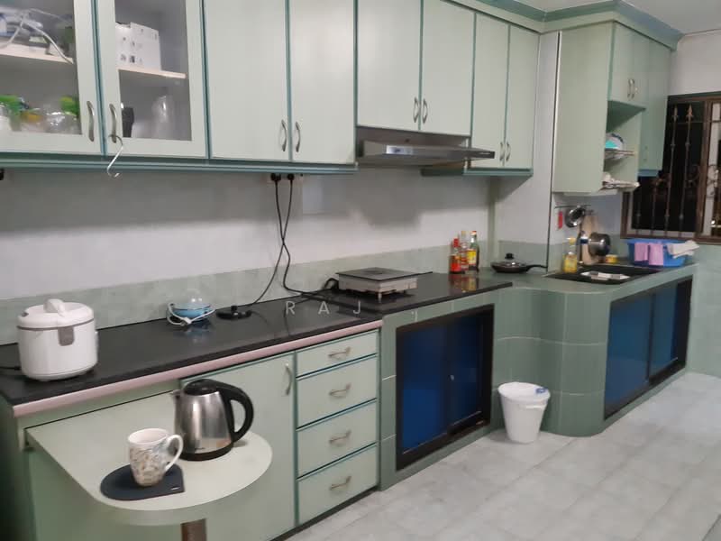 132 Bedok North Street 2, 132 Bedok North Street 2, 2 Bedrooms, 735 sqft, HDB Flat For Rent, by Raj ., 500234307 - Kitchen - PropertyGuru.com.sg