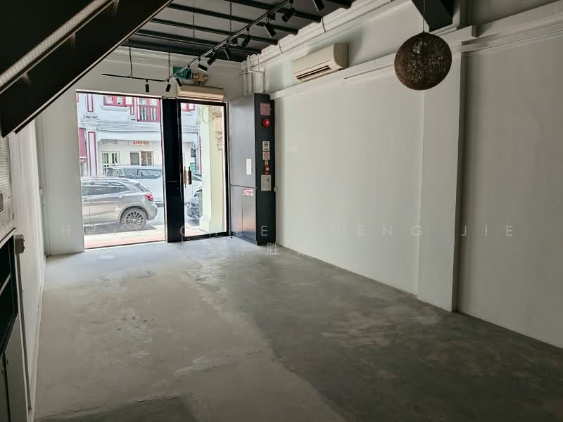 RESTAURANT / CAFE / RETAIL @ KEONG SAIK, , 1,270 sqft, Shop / Shophouse For Rent, by Chris Chee Sheng Jie 徐胜杰, 500234316 - Entrance - CommercialGuru.com.sg