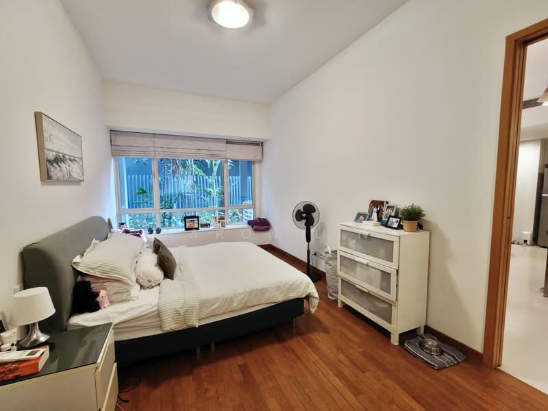 Visioncrest, 37 Oxley Rise, 1 Bedroom, 861 sqft, Condominium For Sale, by Aaron Lin, 500234319 - Bedroom - PropertyGuru.com.sg
