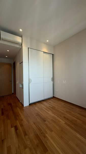 Nyon, 12 Amber Road, 4 Bedrooms, 1,399 sqft, Condominium For Sale, by Janet Lim, 500234320 - Bedroom - PropertyGuru.com.sg