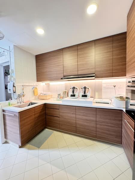 Ewe Boon Regent, 31 Ewe Boon Road, 3 Bedrooms, 1,033 sqft, Condominium For Sale, by Geraldine Gn, 500234348 - Kitchen - PropertyGuru.com.sg