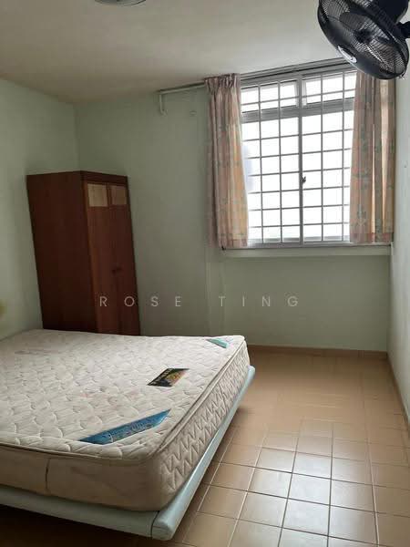 328 Serangoon Avenue 3, 328 Serangoon Avenue 3, Hougang / Punggol / Sengkang, Room Rental, 150 sqft, HDB Flat For Rent, by Rose Ting, 500234350 - Bedroom - PropertyGuru.com.sg
