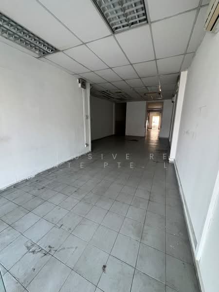 D14 Freehold Shophouse For Sale beside Aljunied MRT, , 4 Bedrooms, 2,400 sqft, Shophouse For Sale, by ARTHUR, 500234352 - Interior - PropertyGuru.com.sg