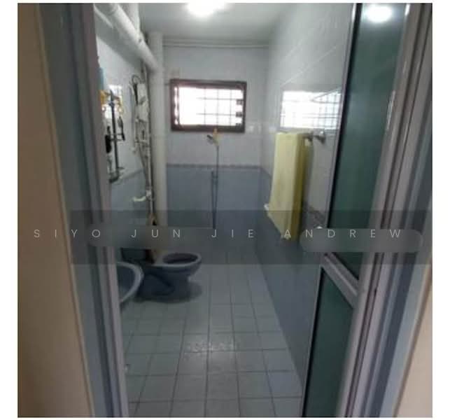 504A Montreal Drive, 504A Montreal Drive, Room Rental, 100 sqft, HDB Flat For Rent, by Siyo Jun Jie Andrew, 500234358 - Bathroom - PropertyGuru.com.sg