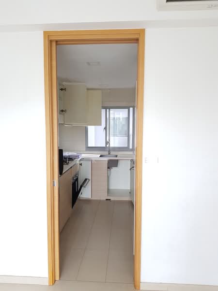 The Scala @ Lorong Chuan, 134 Serangoon Avenue 3, 2 Bedrooms, 829 sqft, Condominium For Rent, by Vicky Mei, 500234359 - Kitchen - PropertyGuru.com.sg