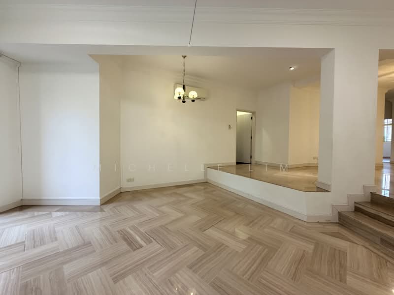 Orange Regency, 101 Fernhill Road, 4 Bedrooms, 1,776 sqft, Apartment For Rent, by Michelle Lim, 500234363 - Living Room - PropertyGuru.com.sg