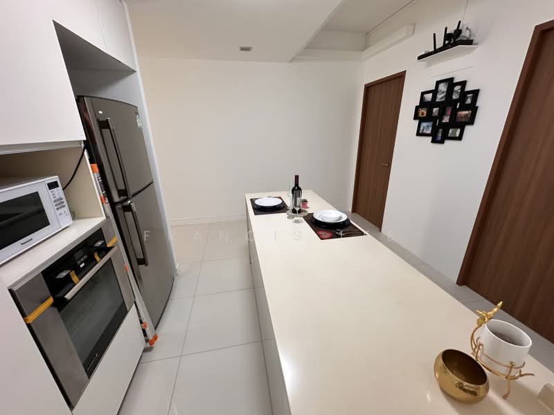 The Centris, 67 Jurong West Central 3, Room Rental, 160 sqft, Condominium For Rent, by Francis Lee, 500234365 - Kitchen - PropertyGuru.com.sg
