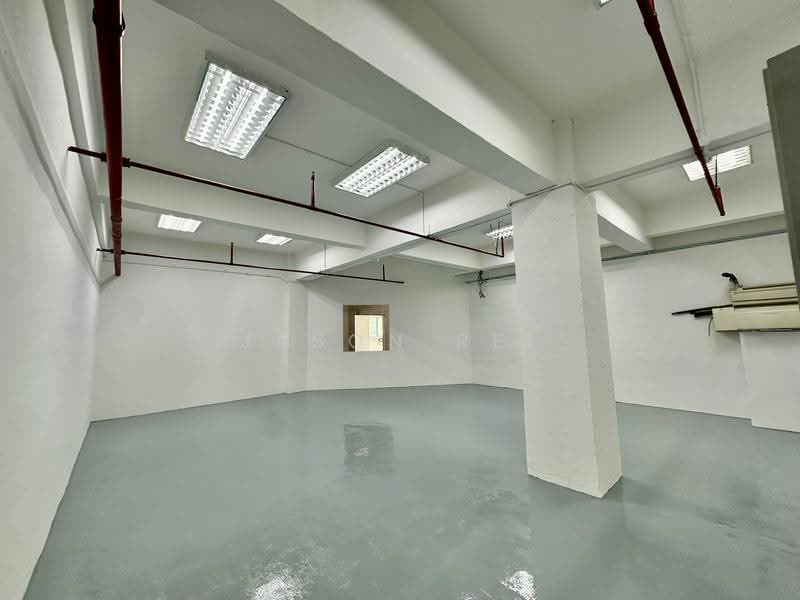 Tong Lee Building, 35 Kallang Pudding Road, Macpherson / Potong Pasir, 780 sqft, Light Industrial (B1) For Rent, by Jason Rei, 500234366 - Interior - CommercialGuru.com.sg