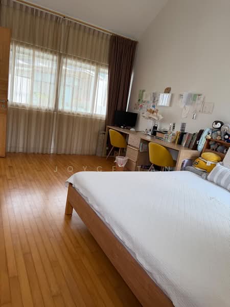 The Loft, 22 Nassim Hill, 3 Bedrooms, 1,436 sqft, Condominium For Rent, by Joyce Tan, 500234384 - Bedroom - PropertyGuru.com.sg