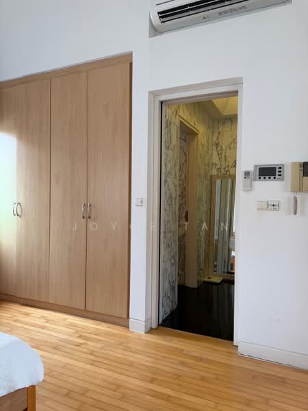The Loft, 22 Nassim Hill, 3 Bedrooms, 1,436 sqft, Condominium For Rent, by Joyce Tan, 500234384 - Interior - PropertyGuru.com.sg