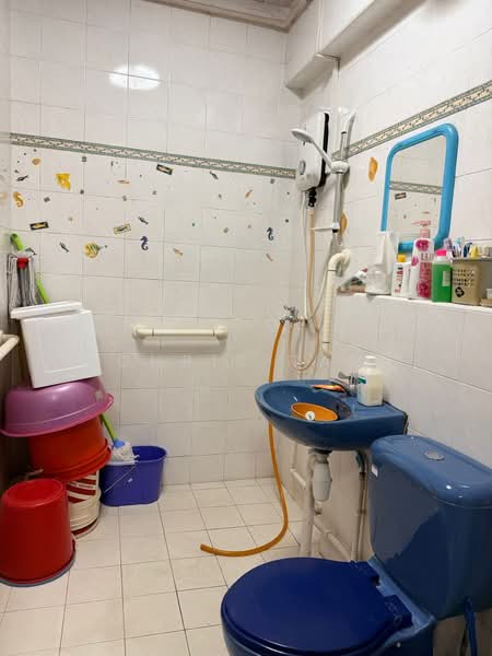 892A Woodlands Drive 50, 892A Woodlands Drive 50, 3 Bedrooms, 1,076 sqft, HDB Flat For Sale, by Chris Tan, 500234386 - Bathroom - PropertyGuru.com.sg