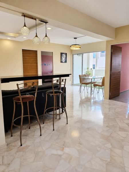 387 Tampines Street 32, 387 Tampines Street 32, Pasir Ris / Tampines, 4 Bedrooms, 1,378 sqft, HDB Flat For Sale, by Delvin Ong, 500234387 - Living Room - PropertyGuru.com.sg