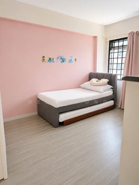 387 Tampines Street 32, 387 Tampines Street 32, Pasir Ris / Tampines, 4 Bedrooms, 1,378 sqft, HDB Flat For Sale, by Delvin Ong, 500234387 - Bedroom - PropertyGuru.com.sg