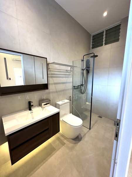 1-Bedroom Apartment In East Coast Road, East Coast Road, 1 Bedroom, 515 sqft, Apartment For Rent, by Kathy Nguyen, 500234396 - Bathroom - PropertyGuru.com.sg