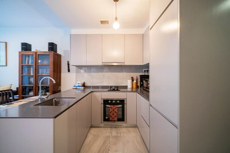 High Park Residences, 27 Fernvale Road, 2 Bedrooms, 667 sqft, Condominium For Sale, by Adriel Chan, 500234397 - Kitchen - PropertyGuru.com.sg
