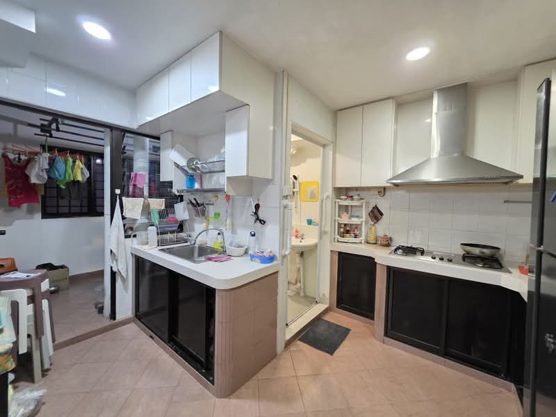 289D Bukit Batok Street 25, 289D Bukit Batok Street 25, 4 Bedrooms, 1,776 sqft, HDB Flat For Sale, by Ken Bong 黄慧锋, 500234404 - Kitchen - PropertyGuru.com.sg