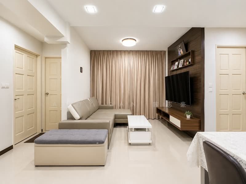268D Compassvale Link, 268D Compassvale Link, 3 Bedrooms, 969 sqft, HDB Flat For Sale, by Andy Tan 陈志豪, 500234437 - Living Room - PropertyGuru.com.sg