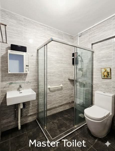 826 Yishun Street 81, 826 Yishun Street 81, 3 Bedrooms, 1,572 sqft, HDB Flat For Sale, by Dorcas Chan, 500234446 - Bathroom - PropertyGuru.com.sg