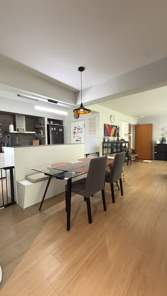 494H Tampines Street 45, 494H Tampines Street 45, Pasir Ris / Tampines, 3 Bedrooms, 1,216 sqft, HDB Flat For Sale, by Khai ., 500234447 - Dining Room - PropertyGuru.com.sg