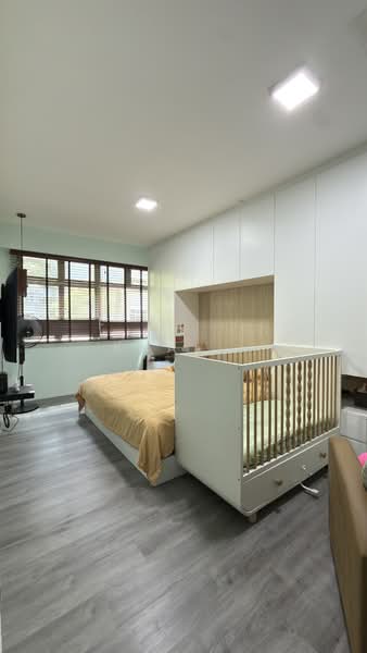 494H Tampines Street 45, 494H Tampines Street 45, Pasir Ris / Tampines, 3 Bedrooms, 1,216 sqft, HDB Flat For Sale, by Khai ., 500234447 - Master Bedroom - PropertyGuru.com.sg
