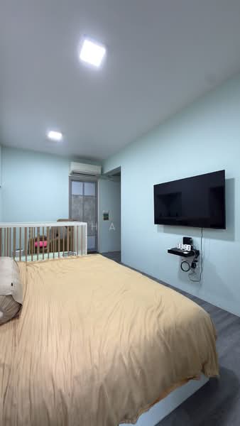 494H Tampines Street 45, 494H Tampines Street 45, Pasir Ris / Tampines, 3 Bedrooms, 1,216 sqft, HDB Flat For Sale, by Khai ., 500234447 - Master bedroom - PropertyGuru.com.sg