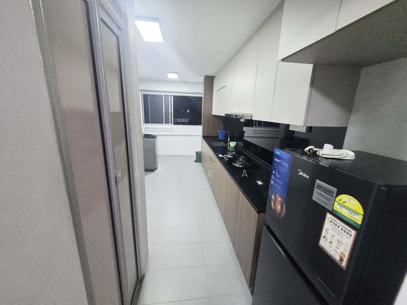 324 Bukit Batok Street 33, 324 Bukit Batok Street 33, 2 Bedrooms, 689 sqft, HDB Flat For Sale, by Nasser A L, 500234448 - Kitchen - PropertyGuru.com.sg