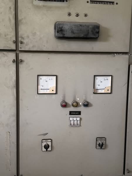 Freehold | Entire Floor | Industrial Unit @ Macpherson, Macpherson Jalan Mesin, 8,643 sqft, Light Industrial (B1) For Sale, by Marc Lee, 500234451 - CommercialGuru.com.sg