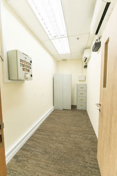 SLF Building, 510 Thomson Road, Newton / Novena, 9,273 sqft, Office For Rent, by Ivy Tham, 500234456 - Server Room - CommercialGuru.com.sg