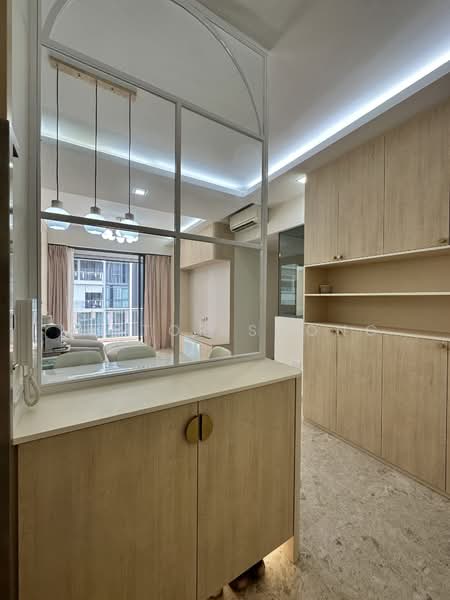 The Luxurie, 21 Compassvale Road, 3 Bedrooms, 1,055 sqft, Condominium For Sale, by Victor Soong, 500234459 - Living Room - PropertyGuru.com.sg