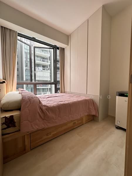 The Luxurie, 21 Compassvale Road, 3 Bedrooms, 1,055 sqft, Condominium For Sale, by Victor Soong, 500234459 - Bedroom - PropertyGuru.com.sg