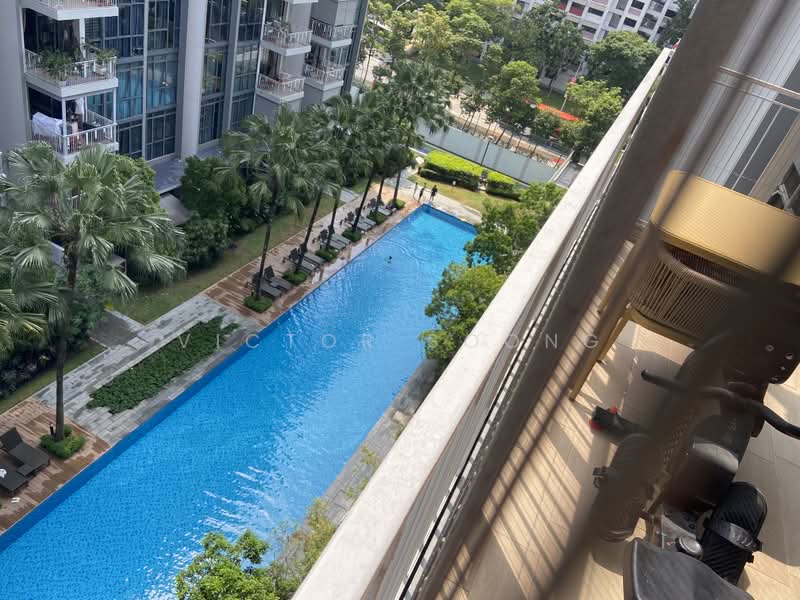 The Luxurie, 21 Compassvale Road, 3 Bedrooms, 1,055 sqft, Condominium For Sale, by Victor Soong, 500234459 - Balcony - PropertyGuru.com.sg