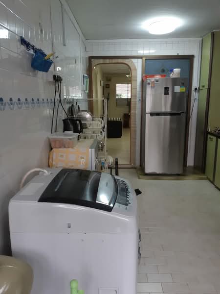 292 Tampines Street 22, 292 Tampines Street 22, 2 Bedrooms, 735 sqft, HDB Flat For Rent, by Raj ., 500234467 - Kitchen - PropertyGuru.com.sg