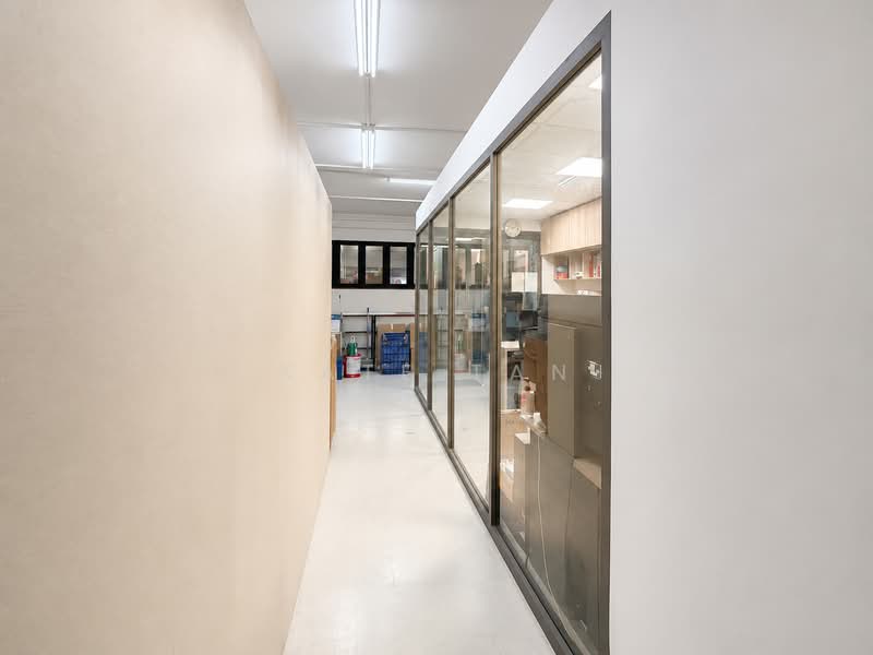 Enterprise Hub, 48 Toh Guan Road East, 4,026 sqft, Factory / Workshop (B2) For Rent, by Kate Tan, 500234483 - Corridor - CommercialGuru.com.sg