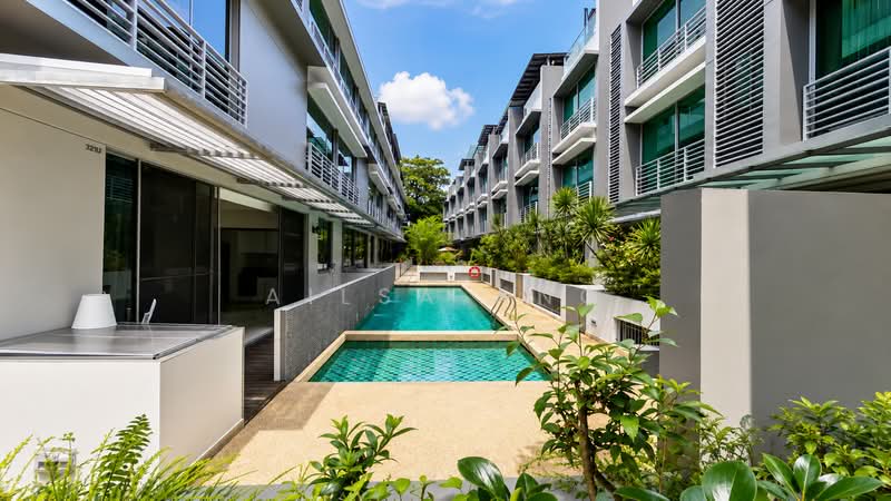 Lynnsville 331, Pasir Panjang Road, 5 Bedrooms, 3,261 sqft, Cluster House For Sale, by Ailsa Ang, 500234485 - Exterior - PropertyGuru.com.sg