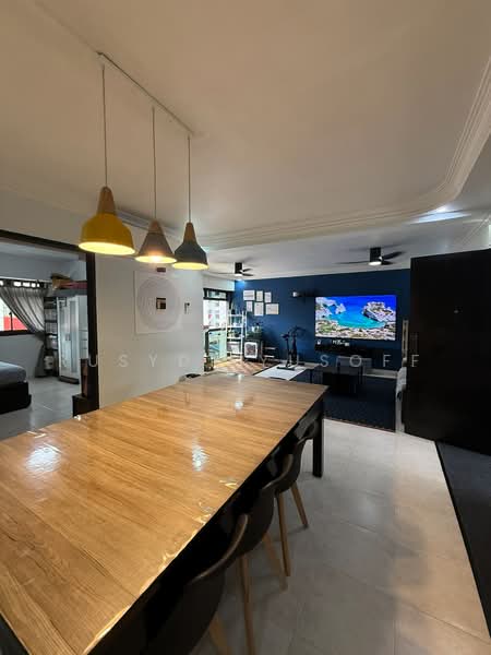 534 Woodlands Drive 14, 534 Woodlands Drive 14, 3 Bedrooms, 1,130 sqft, HDB Flat For Sale, by Rusydi Yusoff, 500234486 - Living Room - PropertyGuru.com.sg