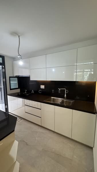 Belgravia Ace, 100 Belgravia Drive, Seletar / Yio Chu Kang, 5 Bedrooms, 3,929 sqft, Semi-Detached House For Sale, by Zac Teo, 500234499 - Kitchen - PropertyGuru.com.sg