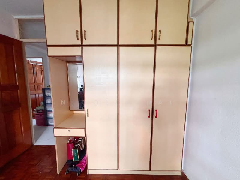 372 Clementi Avenue 4, 372 Clementi Avenue 4, Room Rental, 100 sqft, HDB Flat For Rent, by Nicole Chai, 500234501 - Interior - PropertyGuru.com.sg